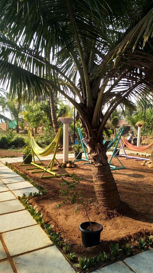 The Yuppi Hippi Hideout Hotel อันจูนา ภายนอก รูปภาพ